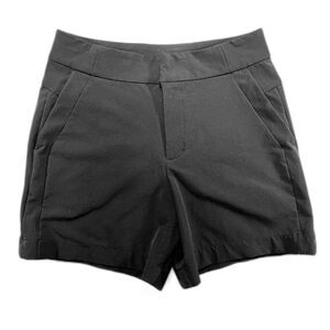 Zella Active Shorts W/4 Grey Zip Pocket Hiking Athleisure NWOT/LN